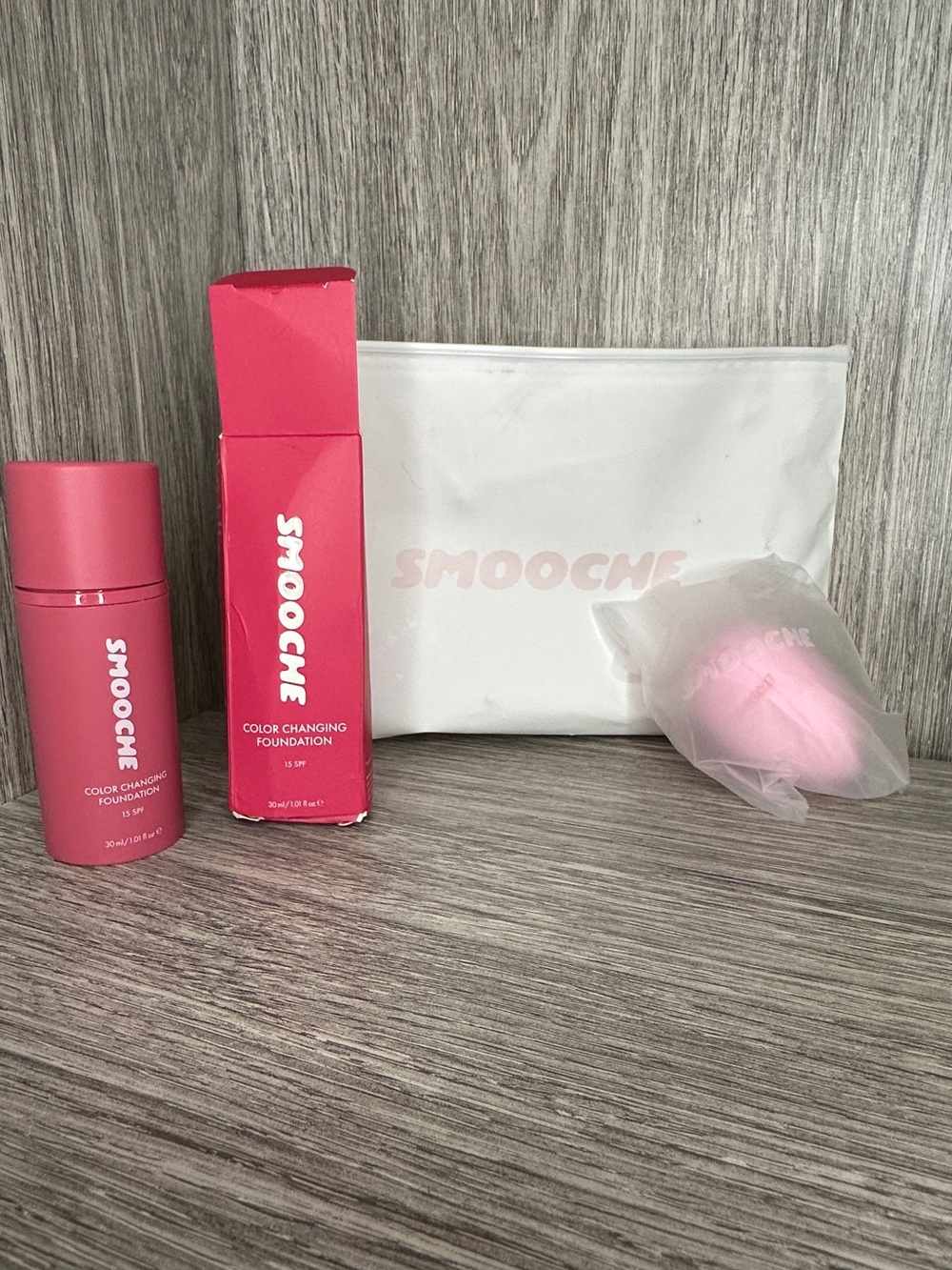Color Changing Foundation - Pink